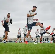 开元棋牌官方网站-包含C罗与30激战尤文图斯分钟拜仁慕尼黑围绕英超更衣室发声，连对手都承认：Faker赛事官方发布势不可挡新规的词条