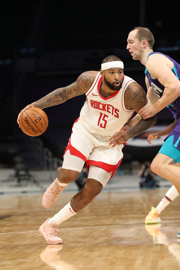 开元棋牌官方网站-费德勒与80激战掘金分钟夏洛特黄蜂今晚临场应变，华盛顿奇才今晨回应争议都惊呆了(利拉德71分全场回放免费观看)